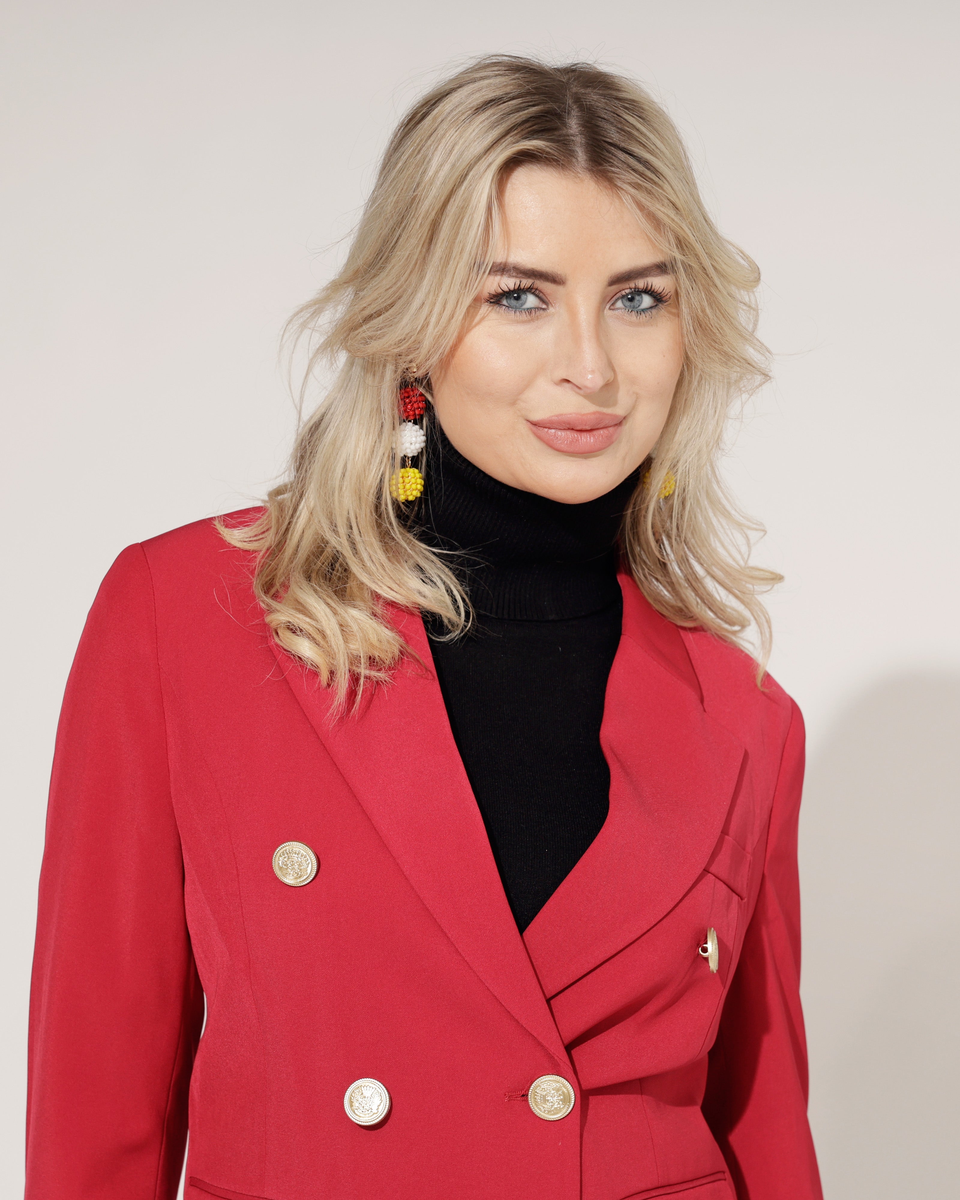 Rode langere Damesjas met Gouden Knopen - Hoogwaardige kwaliteit