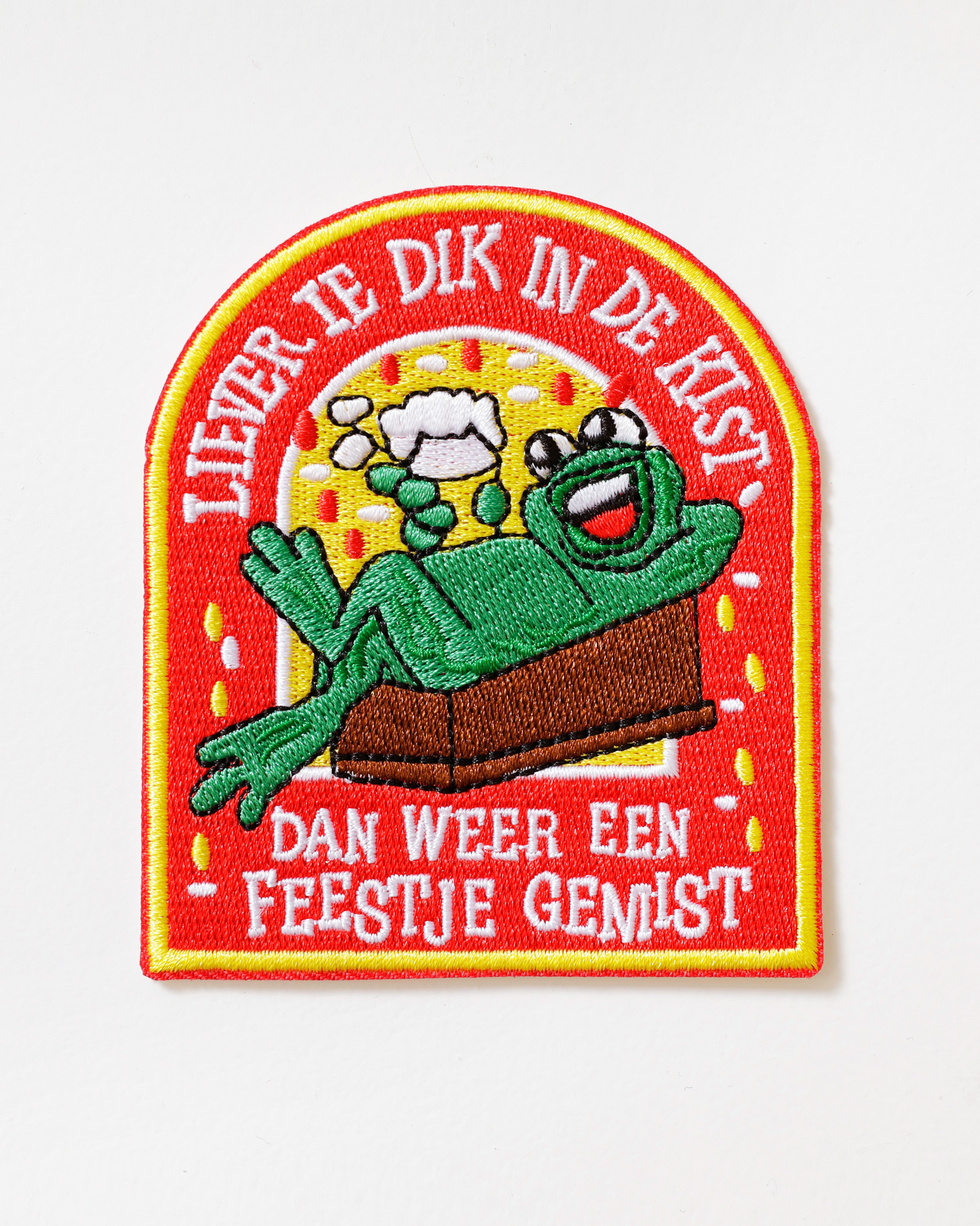 Oeteldonks Embleem Liever te Dik in de Kist