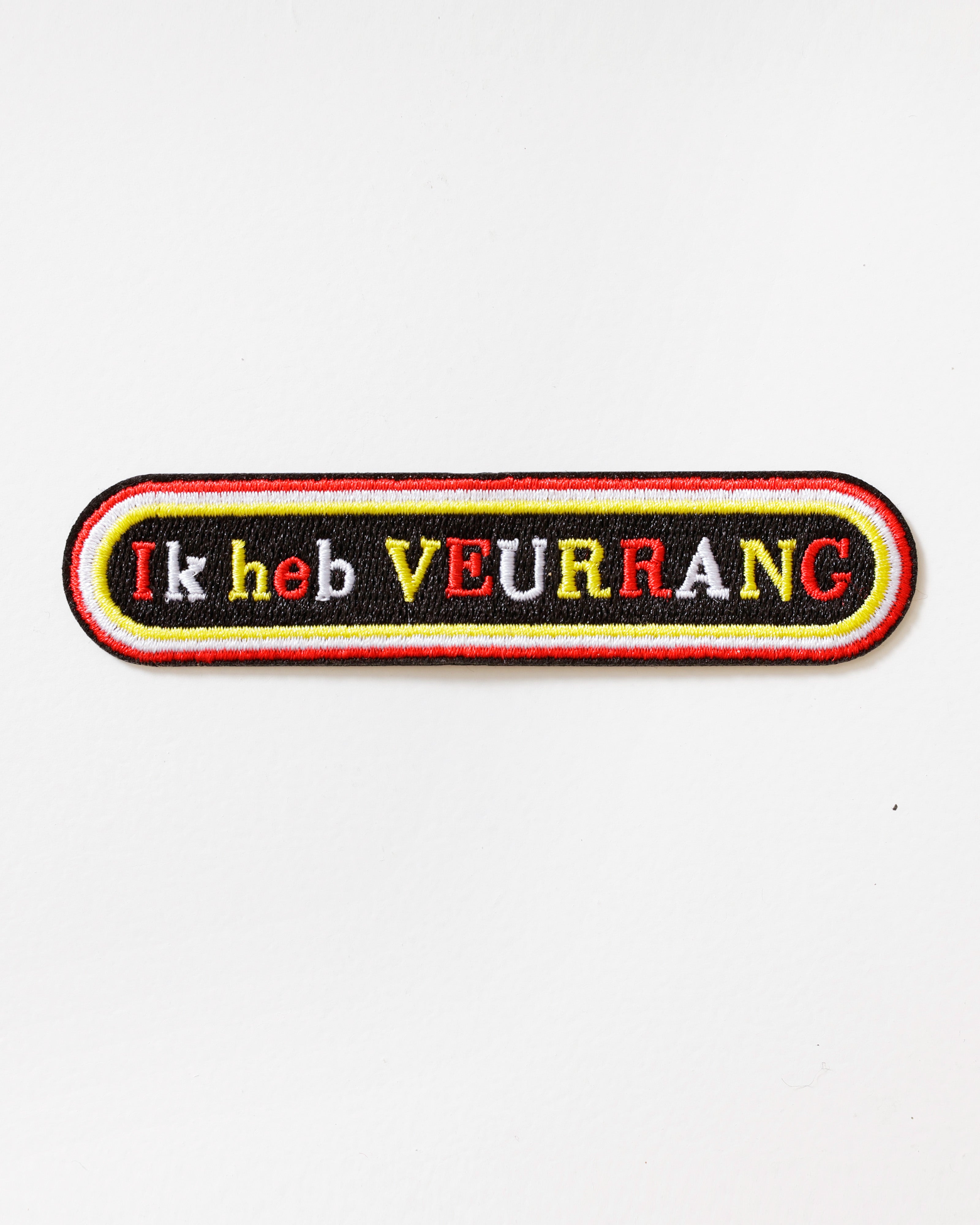 Oeteldonks Embleem “Ik heb veurrang”