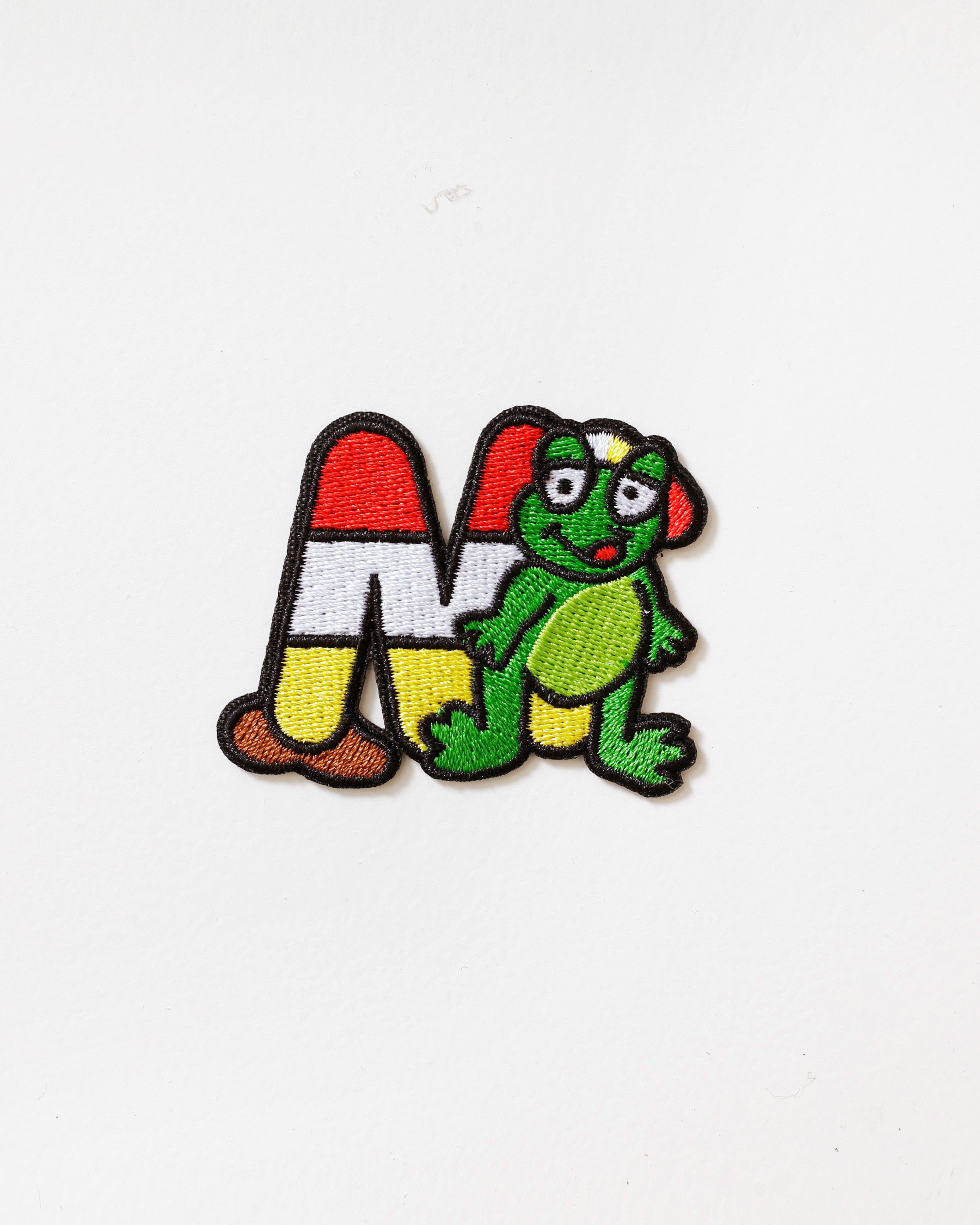 Oeteldonks Embleem Kikker Letter M