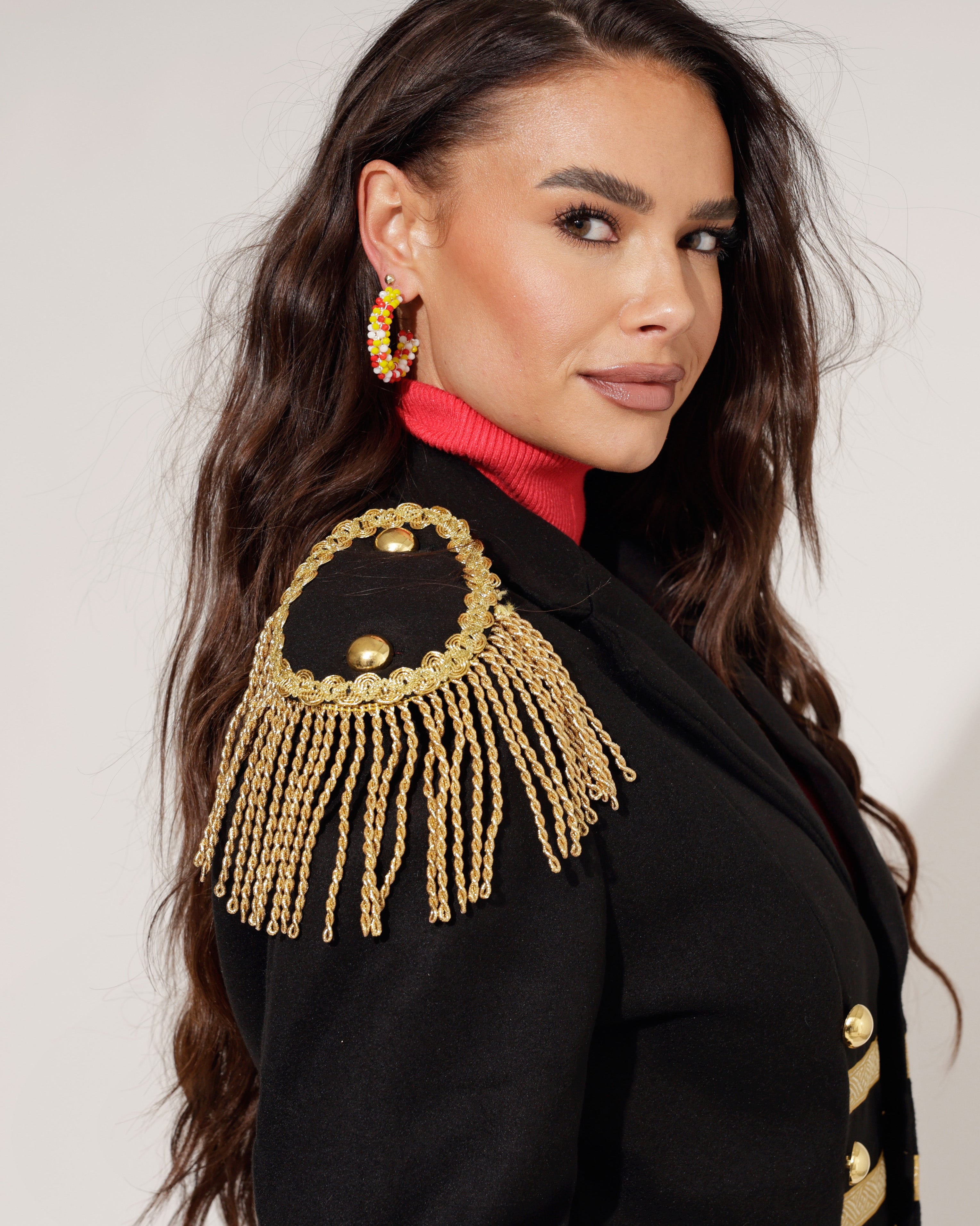 Oeteldonkse Korte Dames met Schouderfranjes