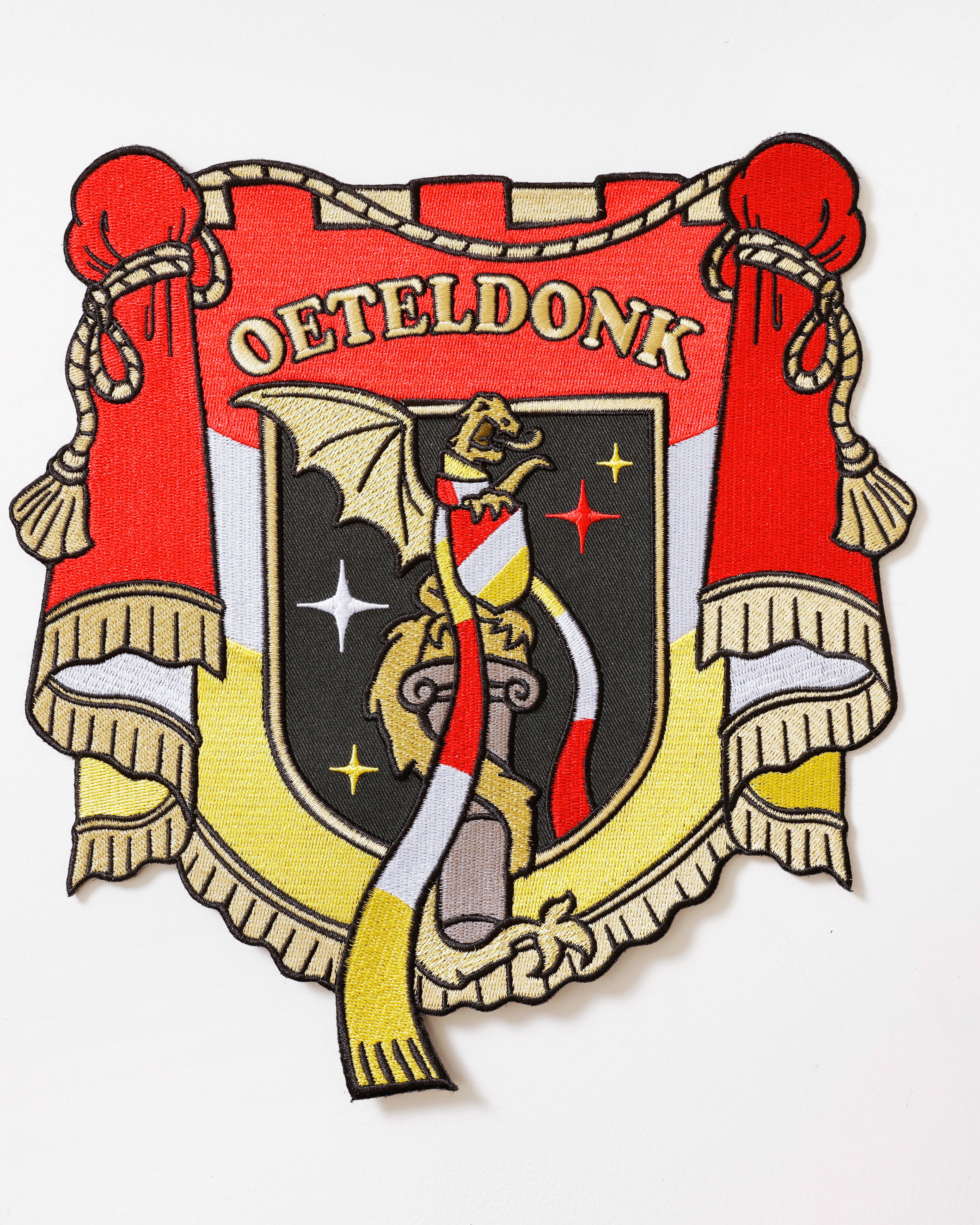 Oeteldonks Rugembleem Vaandel met Bossche Draak